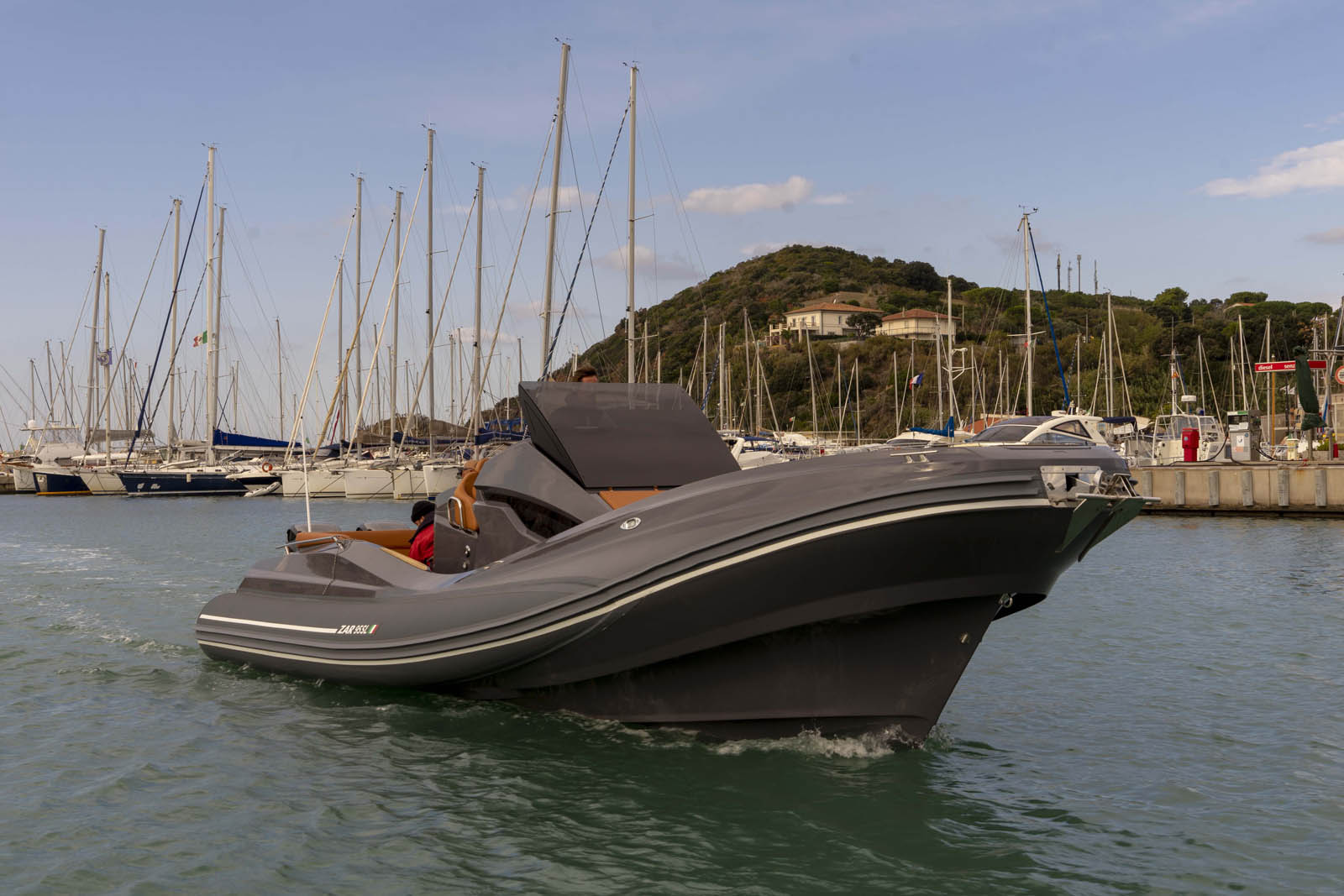 ZAR 95 SPORT LUXURY